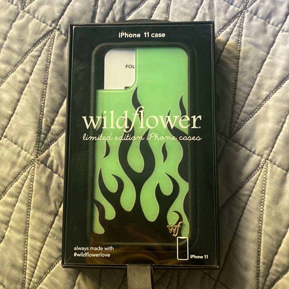 Flame green phone case iphone 11